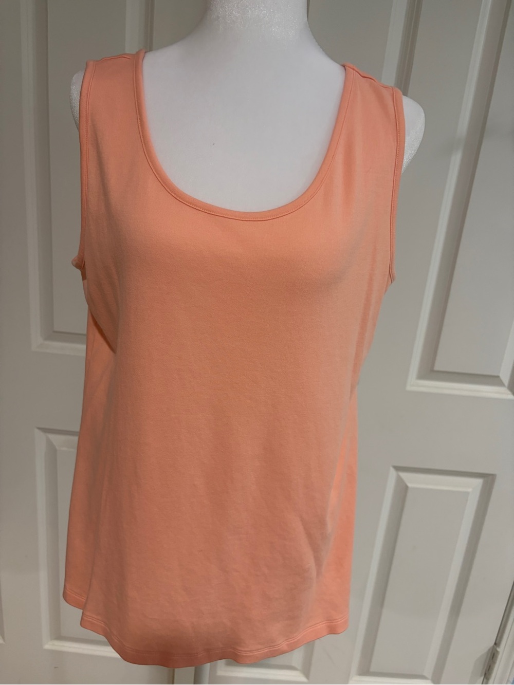 Lands' End Coral-Peach Scoop Neck Tank
